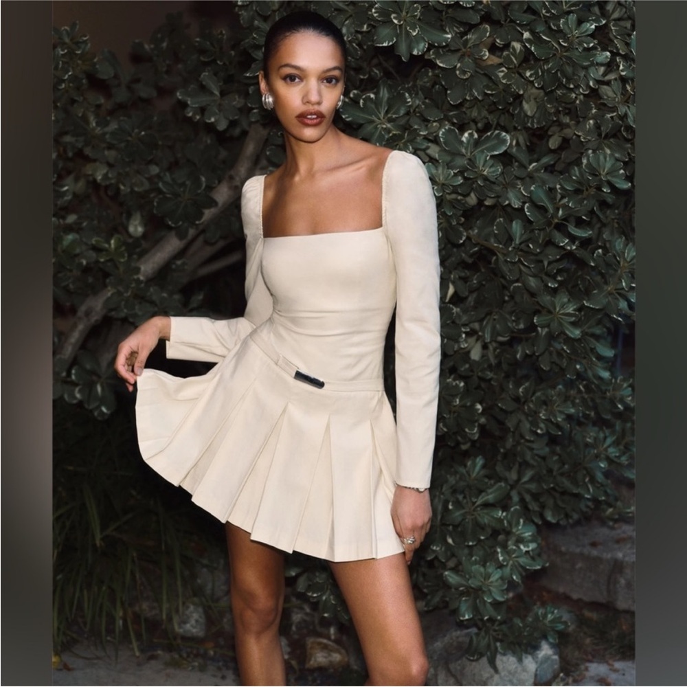 Reformation Luella white long sleeve pleated mini dress